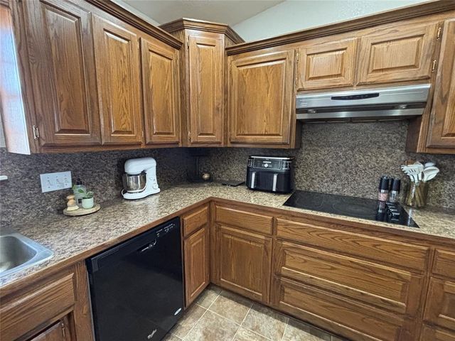 51151 E Cr 1525, Stratford, OK 74872