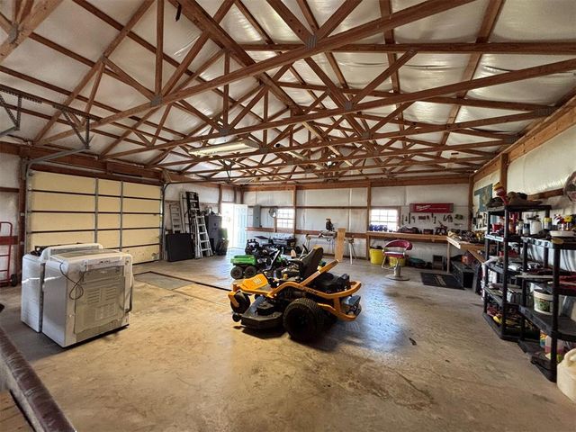 51151 E Cr 1525, Stratford, OK 74872