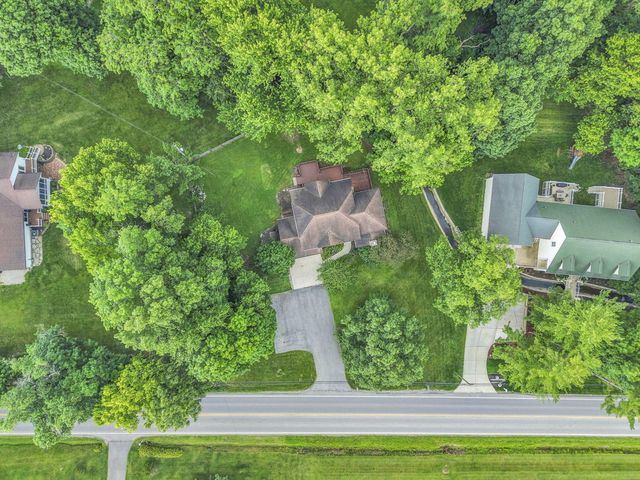200 Hazelton Etna Road SW, Pataskala, OH 43062