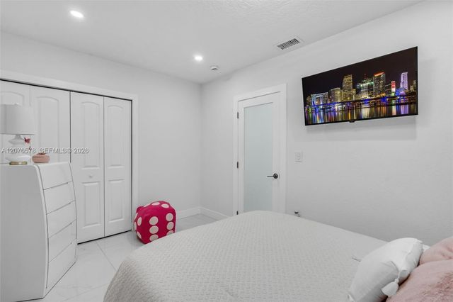 1270 W 64th Terrace, Hialeah, FL 33012