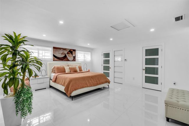 1270 W 64th Terrace, Hialeah, FL 33012