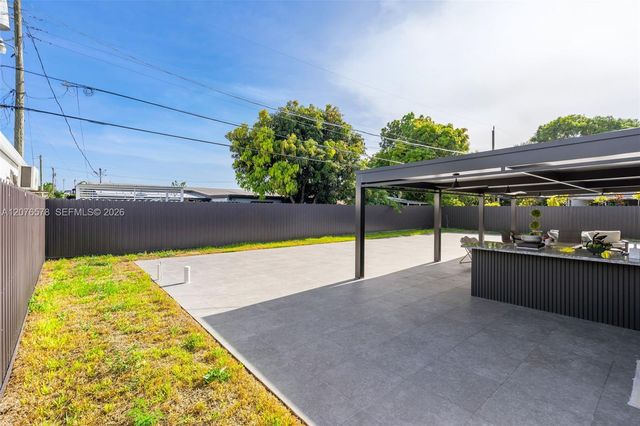 1270 W 64th Terrace, Hialeah, FL 33012