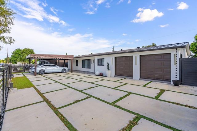 1270 W 64th Terrace, Hialeah, FL 33012