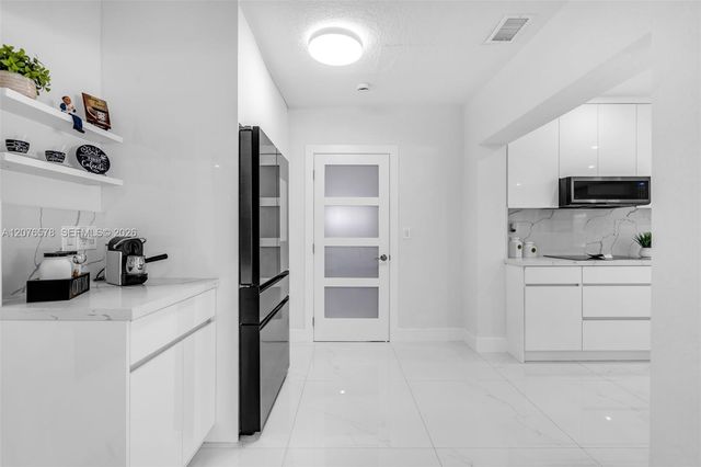 1270 W 64th Terrace, Hialeah, FL 33012