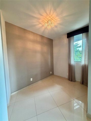 24 CALLE 3 SENDEROS DE MONTEHIEDRA, San Juan, PR 00926