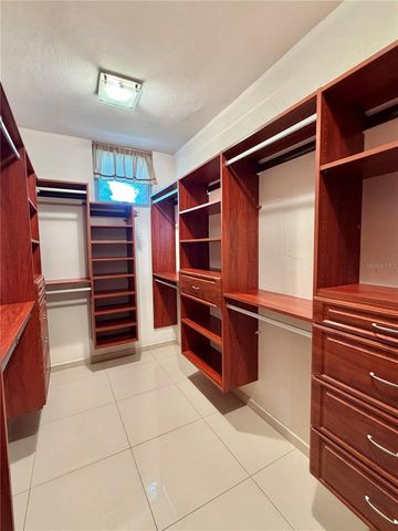 24 CALLE 3 SENDEROS DE MONTEHIEDRA, San Juan, PR 00926