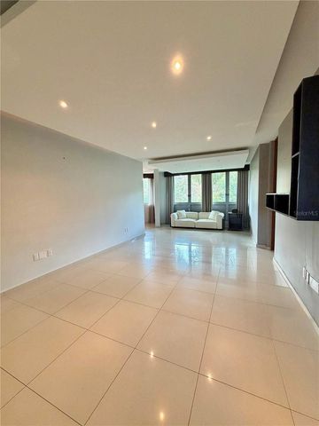 24 CALLE 3 SENDEROS DE MONTEHIEDRA, San Juan, PR 00926