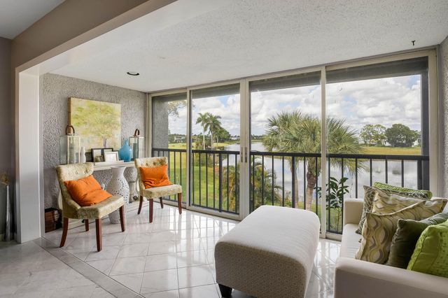 4822 Esedra Court 303, Lake Worth, FL 33467