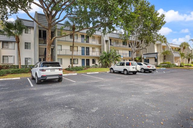 4822 Esedra Court 303, Lake Worth, FL 33467