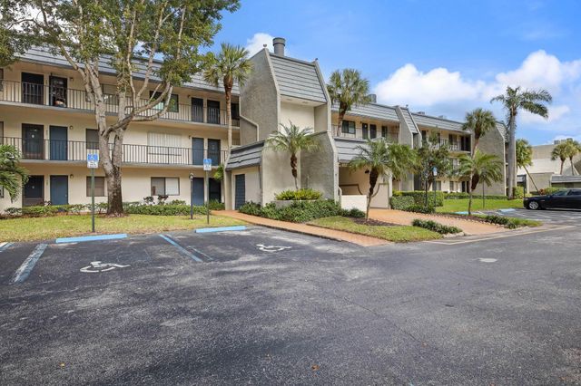 4822 Esedra Court 303, Lake Worth, FL 33467