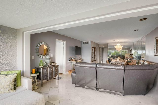 4822 Esedra Court 303, Lake Worth, FL 33467