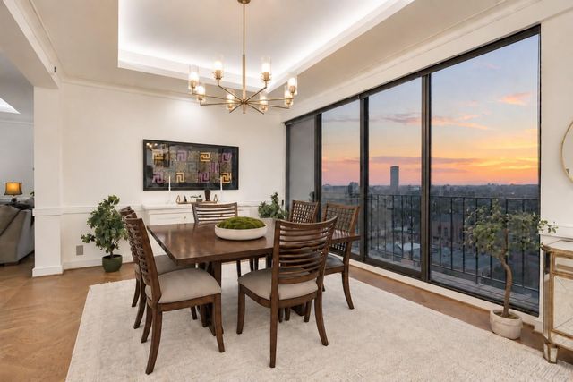 5001 Woodway Drive PH2, Houston, TX 77056