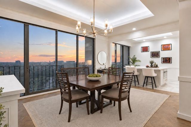 5001 Woodway Drive PH2, Houston, TX 77056
