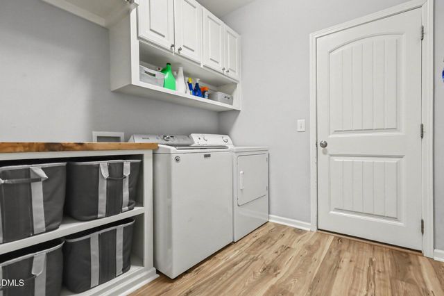 745 Lake Artesia Lane, Fuquay Varina, NC 27526