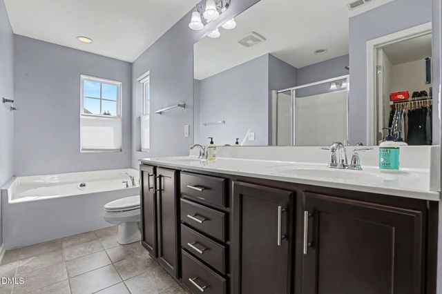 745 Lake Artesia Lane, Fuquay Varina, NC 27526