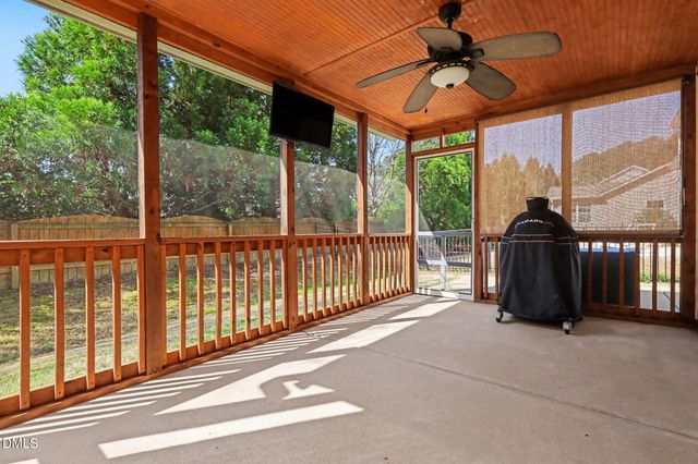 745 Lake Artesia Lane, Fuquay Varina, NC 27526