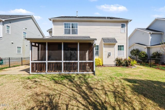 745 Lake Artesia Lane, Fuquay Varina, NC 27526