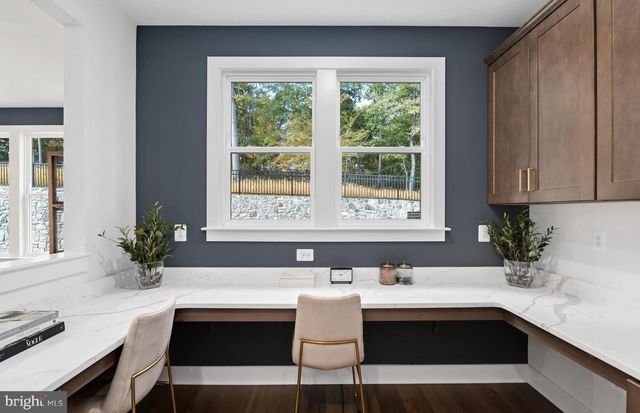 18465 SUGAR SNAP CIR, Leesburg, VA 20176