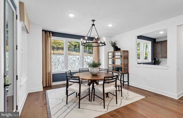 18465 SUGAR SNAP CIR, Leesburg, VA 20176