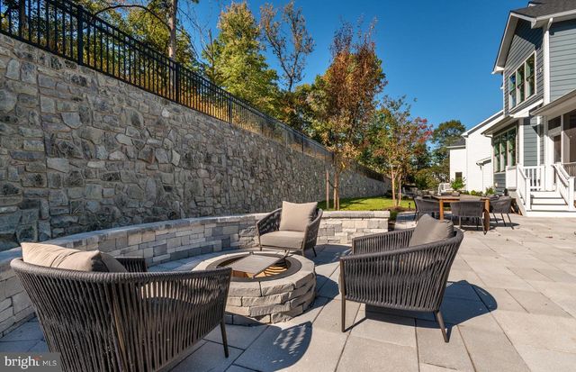 18465 SUGAR SNAP CIR, Leesburg, VA 20176