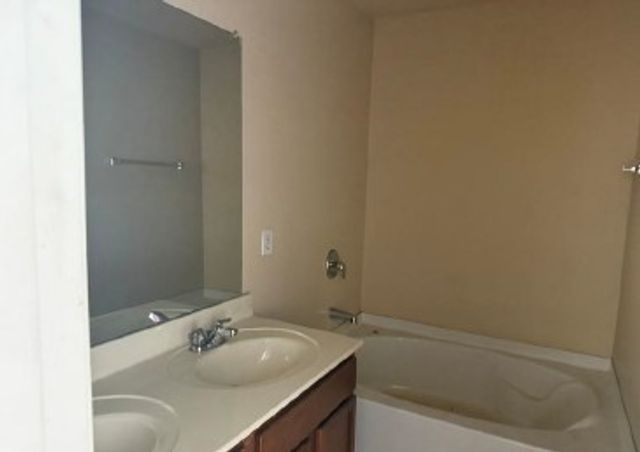 2210 Marvin Drive, Lancaster, TX 75134