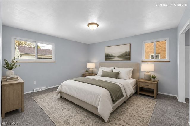 927 E 216th Street, Euclid, OH 44119