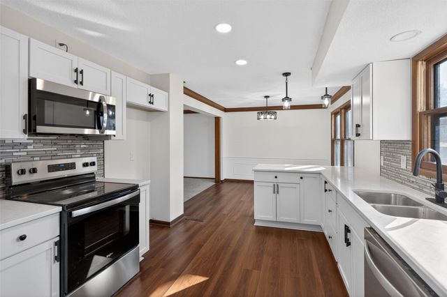 3700 SW 29th Street, Des Moines, IA 50321