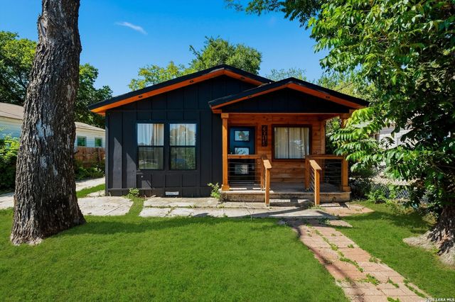 3014 EL PASO ST, San Antonio, TX 78207
