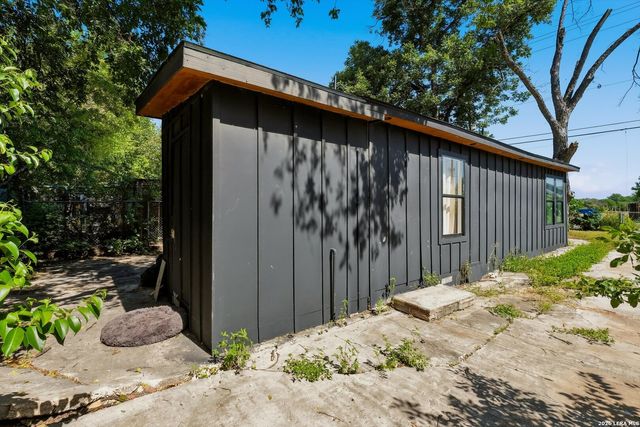 3014 EL PASO ST, San Antonio, TX 78207