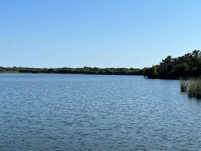 4109 County Road 405, Alvarado, TX 76009