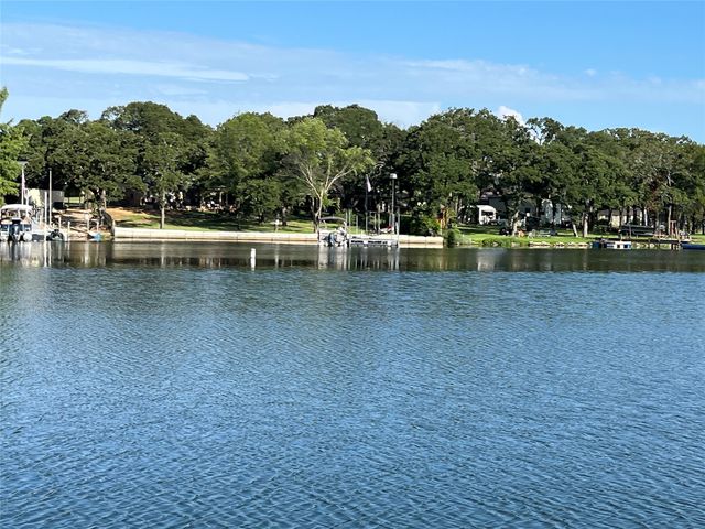 4109 County Road 405, Alvarado, TX 76009