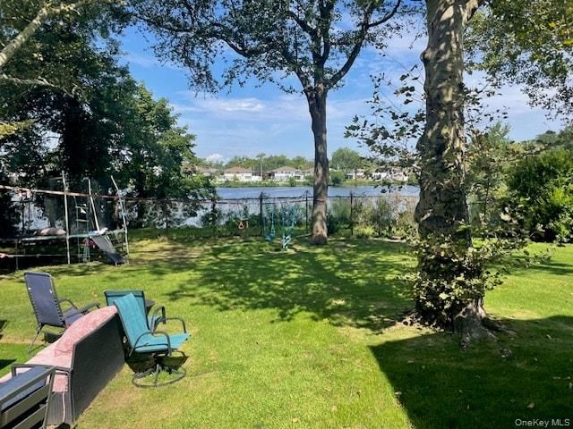 894 Lakeside Drive, Woodmere, NY 11598
