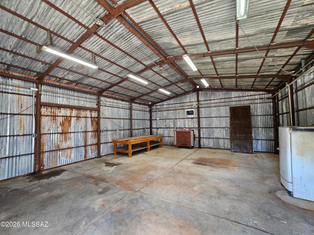 520 N Crooked Lane, Benson, AZ 85602