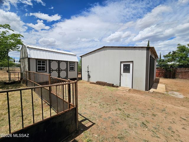 520 N Crooked Lane, Benson, AZ 85602