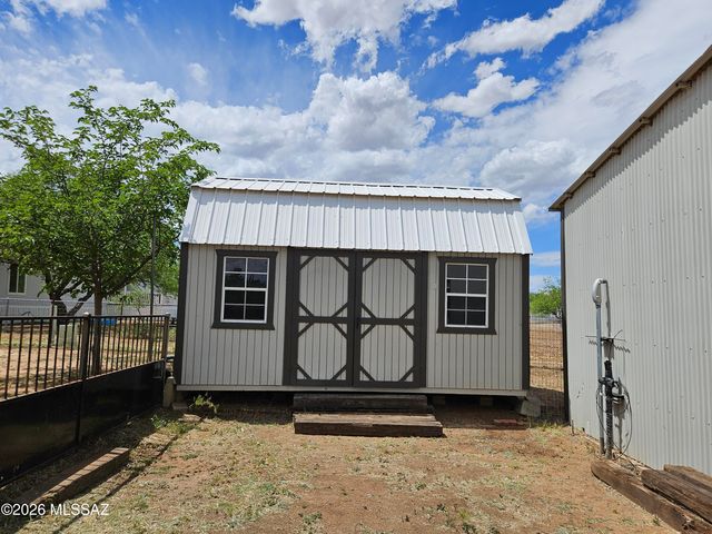 520 N Crooked Lane, Benson, AZ 85602