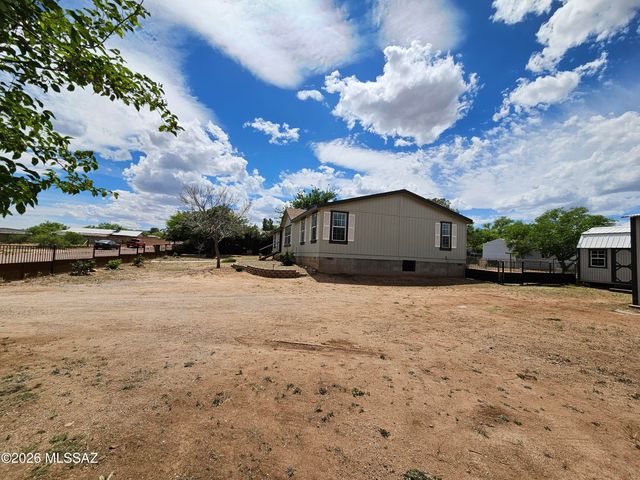 520 N Crooked Lane, Benson, AZ 85602