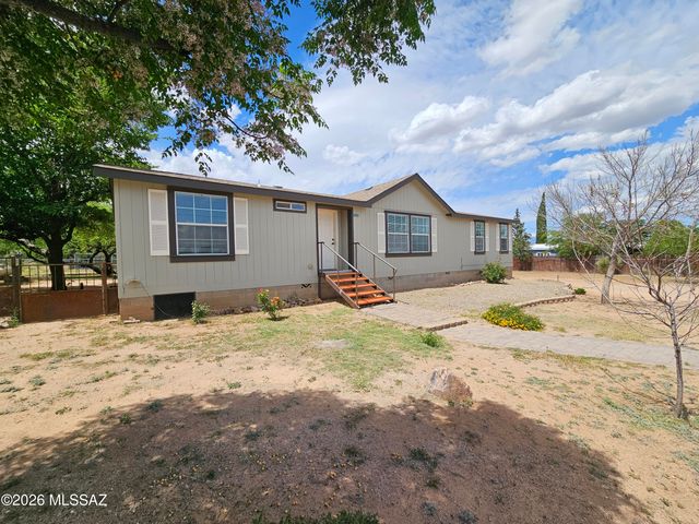 520 N Crooked Lane, Benson, AZ 85602