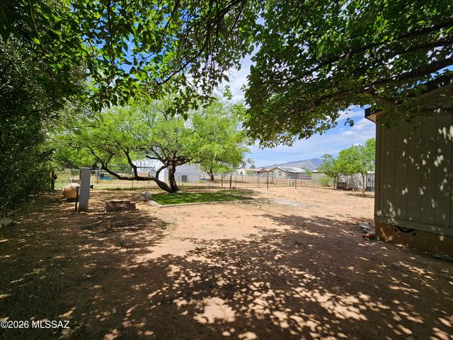 520 N Crooked Lane, Benson, AZ 85602
