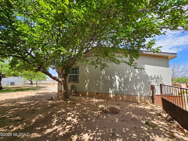 520 N Crooked Lane, Benson, AZ 85602
