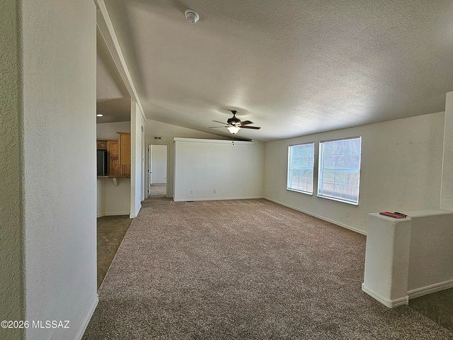 520 N Crooked Lane, Benson, AZ 85602