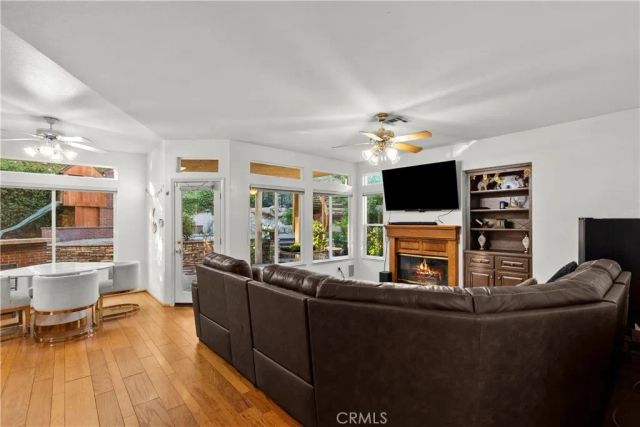 28811 Park Woodland Place, Saugus, CA 91390