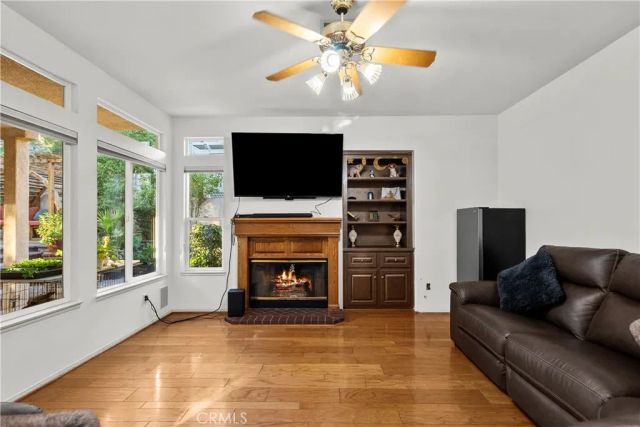 28811 Park Woodland Place, Saugus, CA 91390