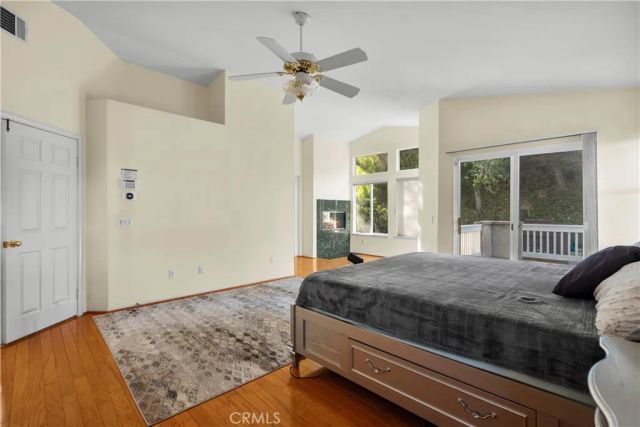 28811 Park Woodland Place, Saugus, CA 91390