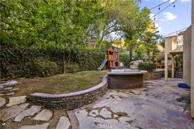 28811 Park Woodland Place, Saugus, CA 91390