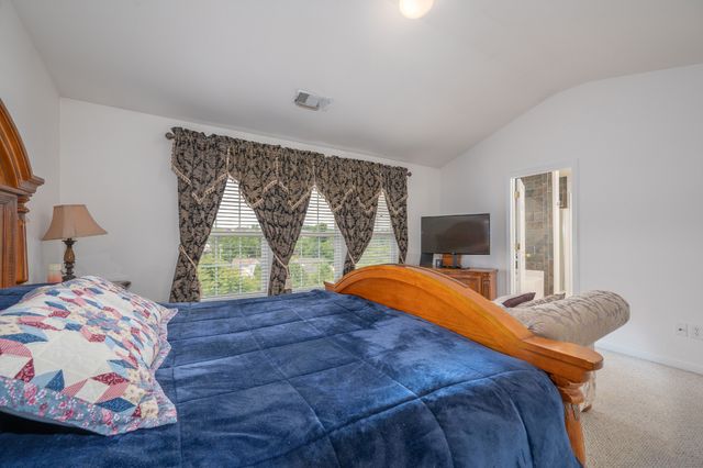 1713 Kendall Cove Ln, Mount Juliet, TN 37122
