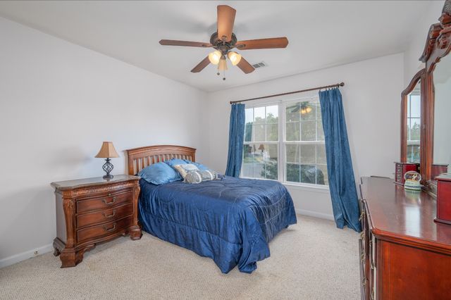 1713 Kendall Cove Ln, Mount Juliet, TN 37122