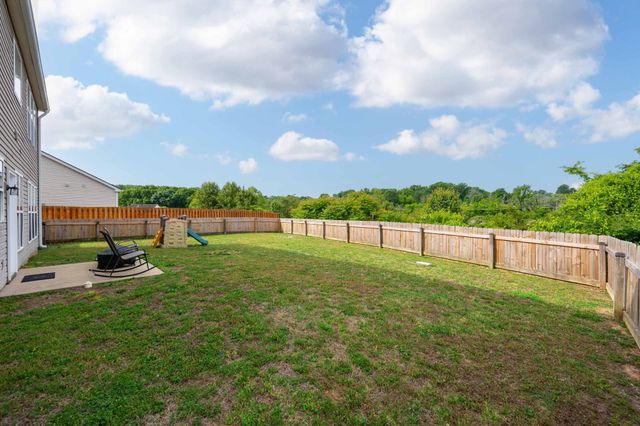 1713 Kendall Cove Ln, Mount Juliet, TN 37122