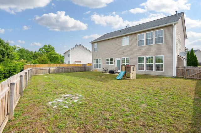 1713 Kendall Cove Ln, Mount Juliet, TN 37122