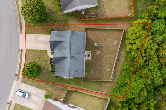 1713 Kendall Cove Ln, Mount Juliet, TN 37122