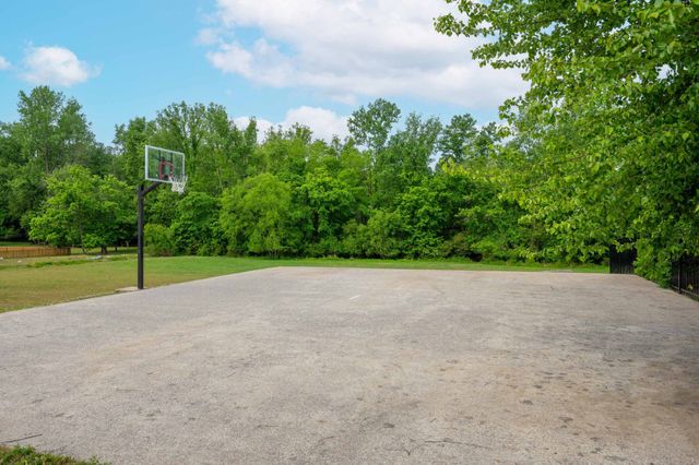 1713 Kendall Cove Ln, Mount Juliet, TN 37122
